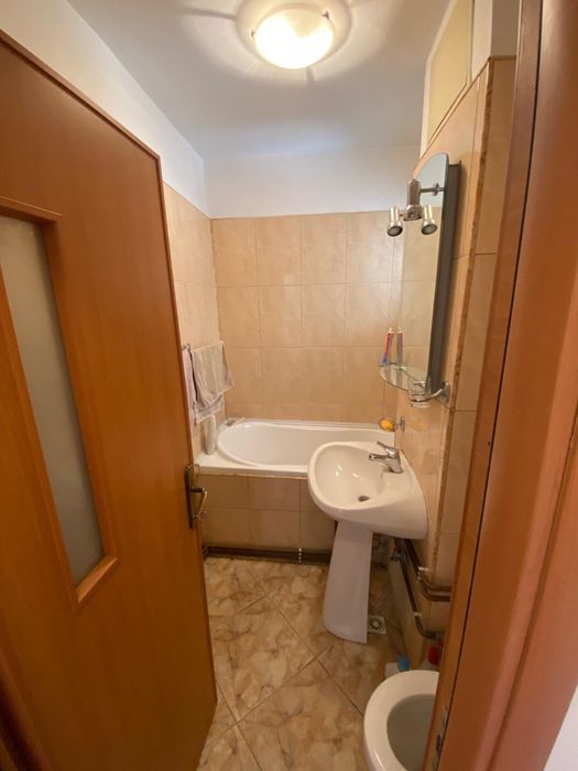 Spre inchiriere apartament Colentina 3 camere