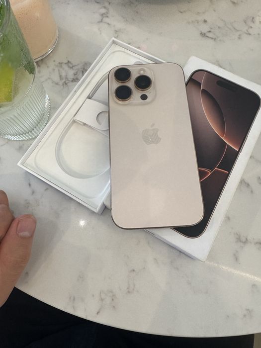 iphone 16 pro srochno