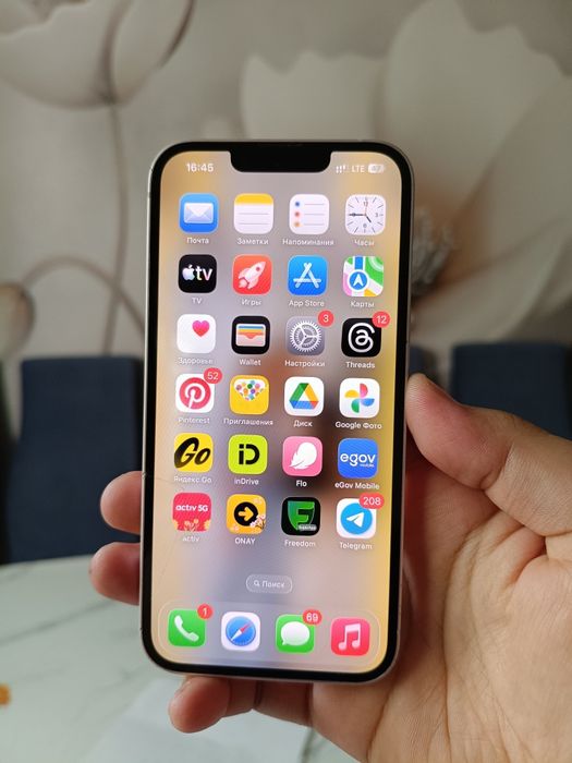 Iphone 13. 256 GB