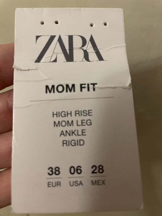 Blugi Zara mom fit