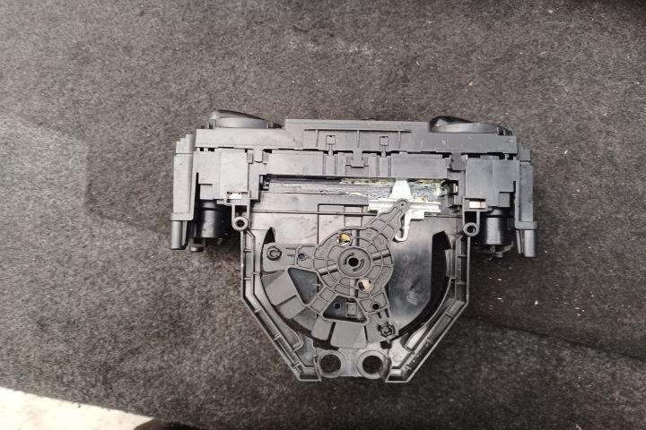 Comanda AC 1S0820045R 1S0820045R Volkswagen VW Up prima generatie