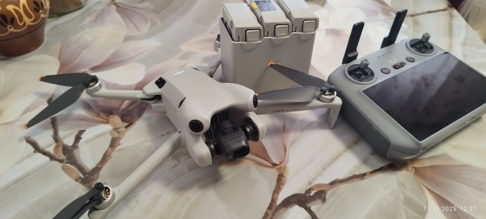 Квадрокоптер Dji mini 4 pro