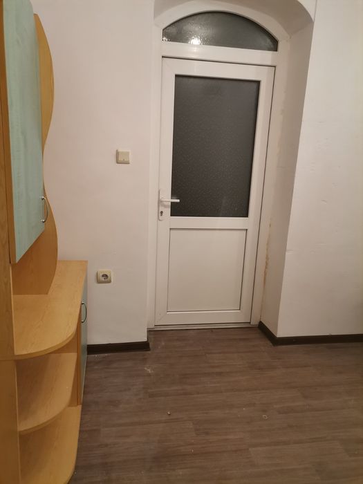 Дава се под наем Двустаен апартамент в Варна, Гръцка махала - 30 кв.м за 357 € - Снимка #12