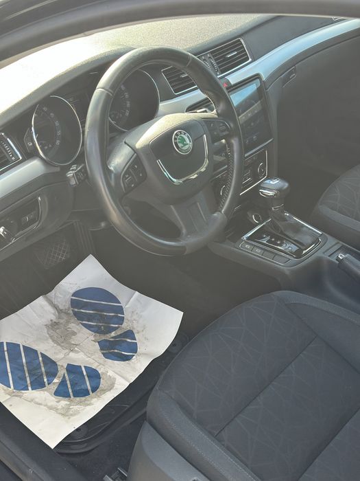 Skoda Superb Combi 2014