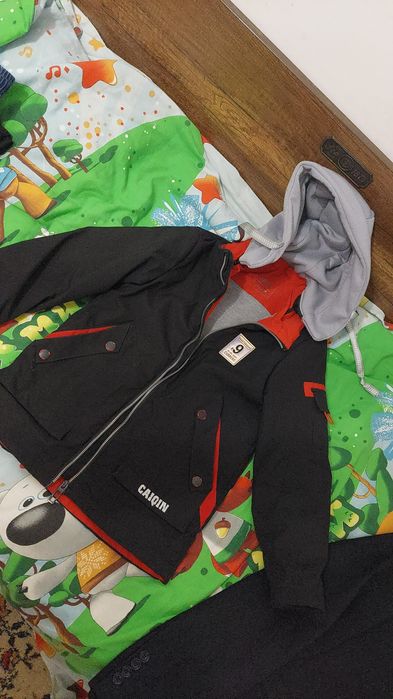 Продам детские вещи