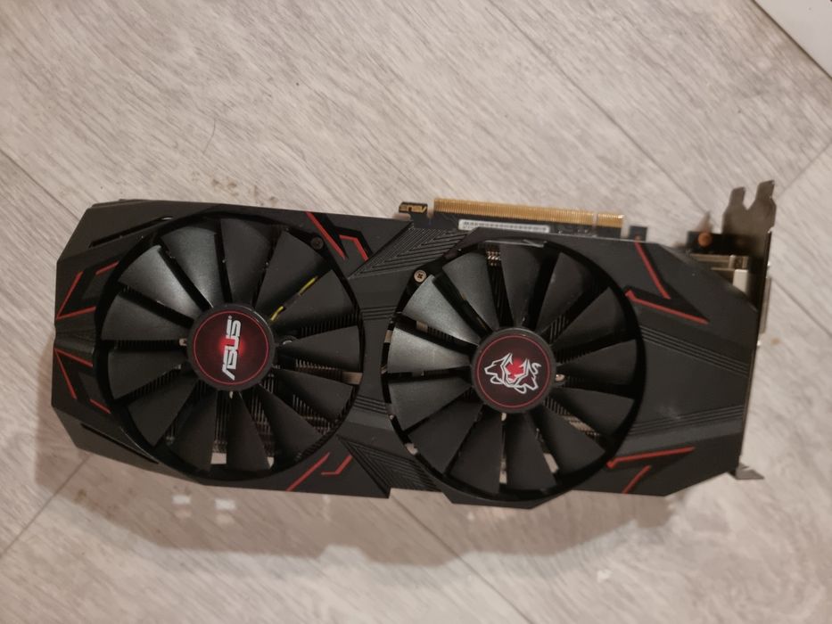 Продам,Обменяю комплект