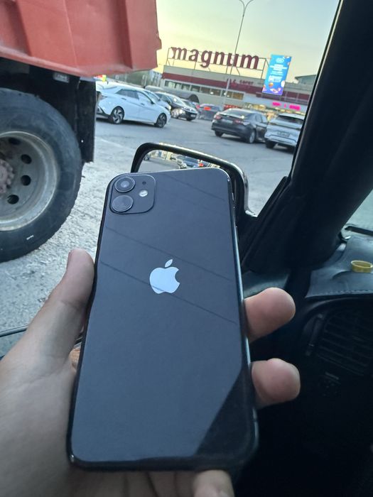 Айфон 11 продам