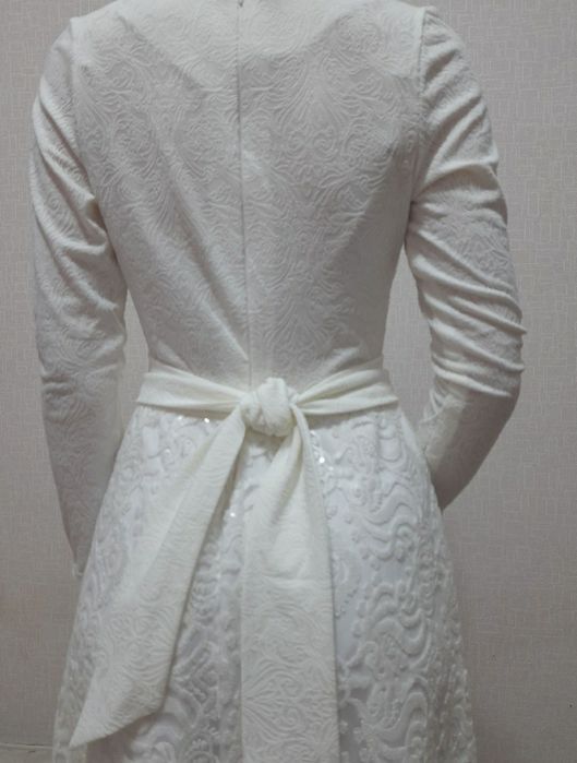 Продается платье