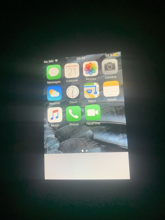 Iphone 4s Чисто нов