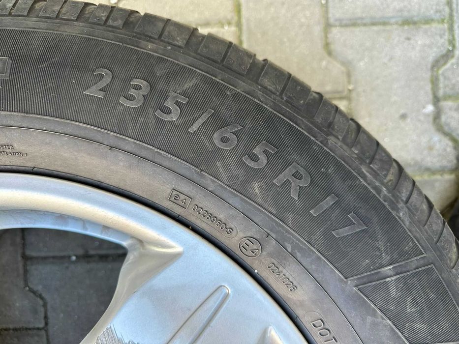 Jante Mercedes ML 235/65/R17 + Anvelope