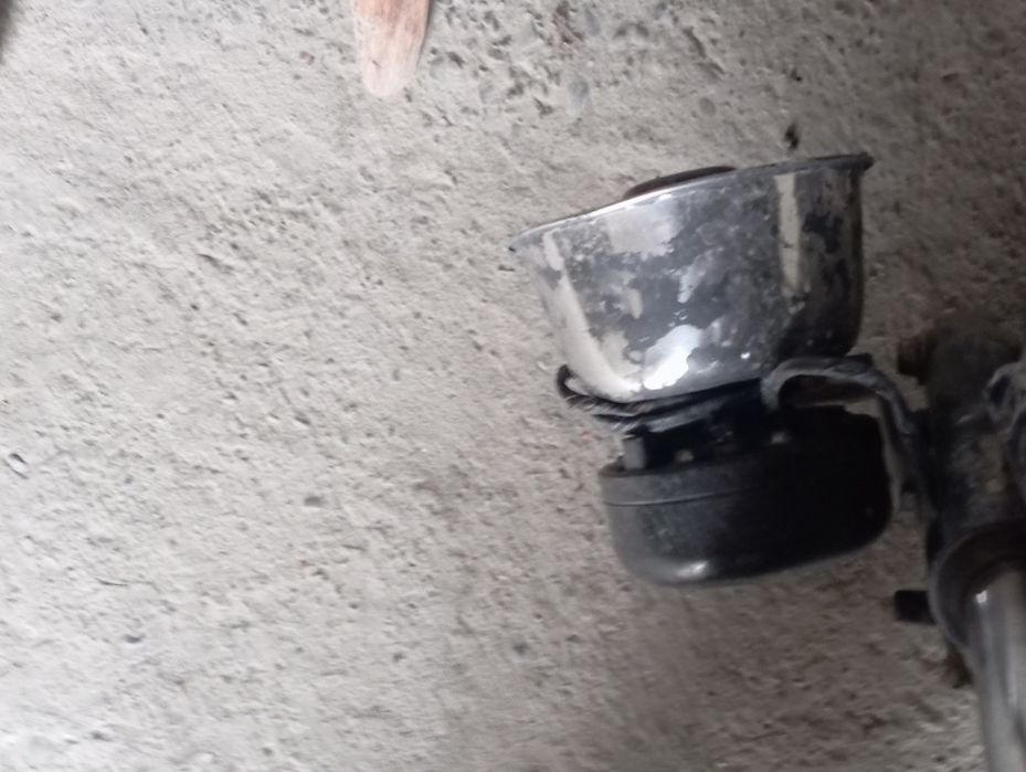 Amerikanka sirena sotikadi