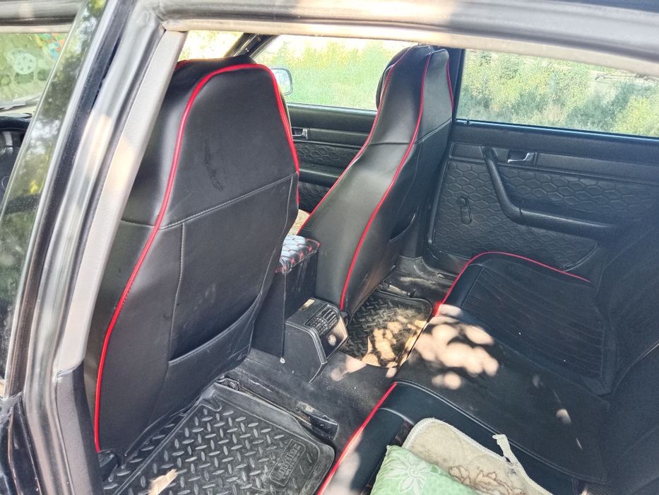 Продам ауди 100 с4