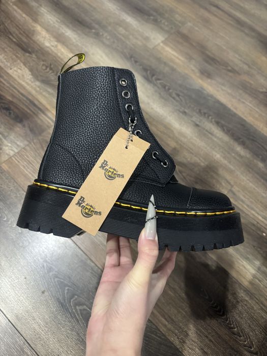 Батинки Мартинсы