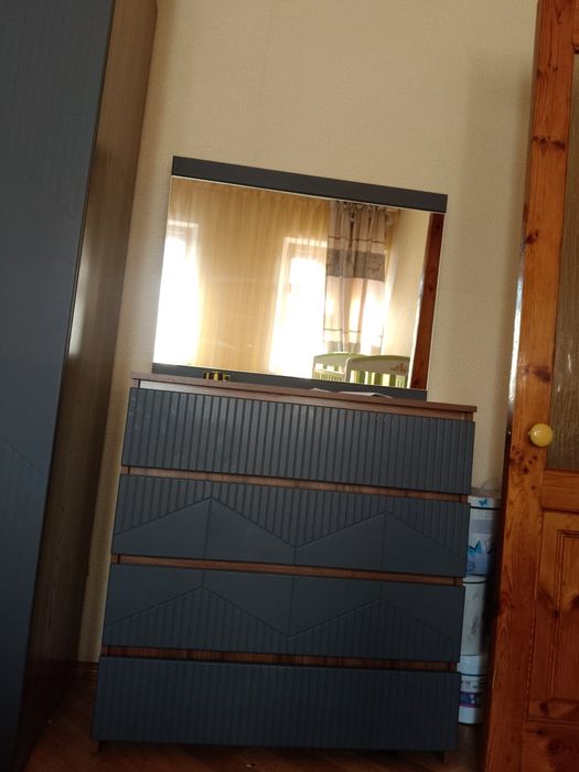 Продам шкаф, комод