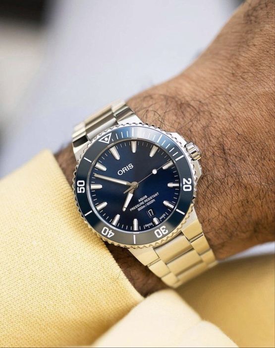 Продам часы Oris