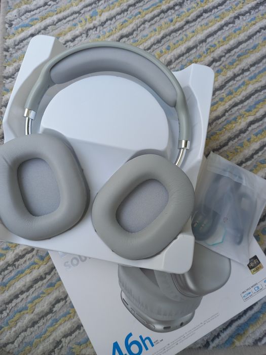 Quloqchin (hoco W52)