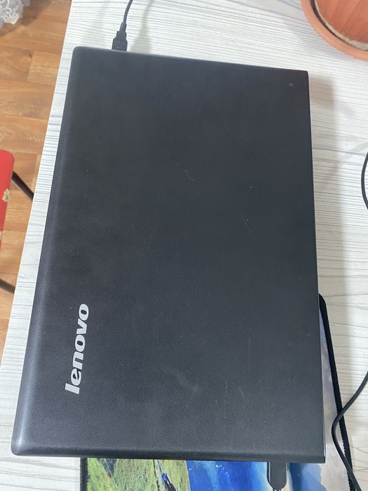 Продам ноутбук lenovo