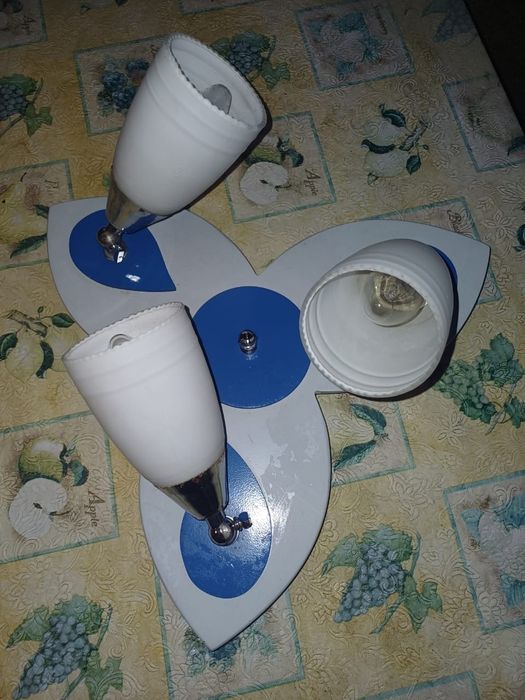 Люстра в комнату