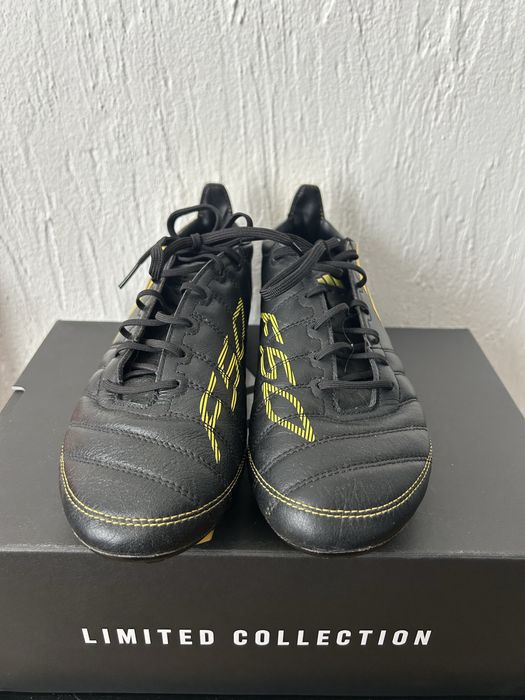 Ghete de fotbal Adidas f50 remake 2010