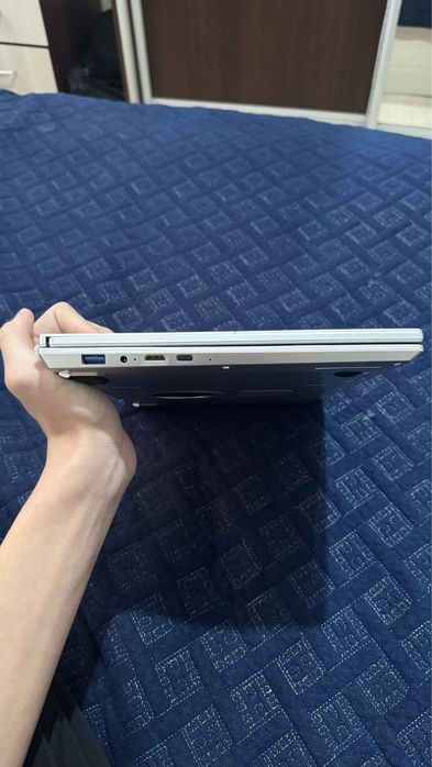 Продаи новый ноутбук