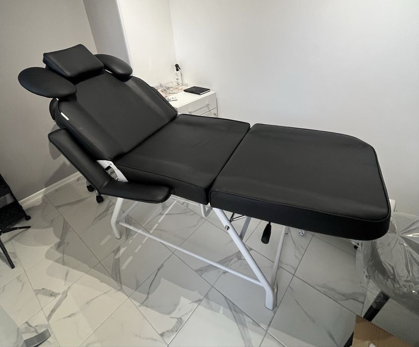 Козметичен стол  подходящ за миглопластика, микроблейдинг и грим