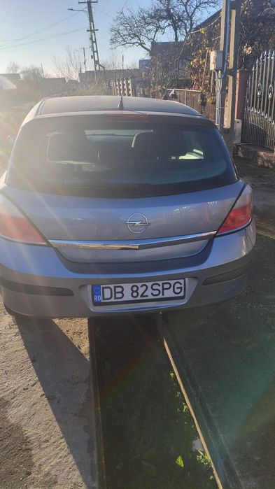 Opel Astra H de vânzare