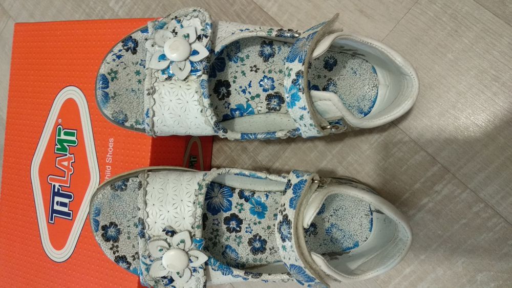 Сандали для девочек