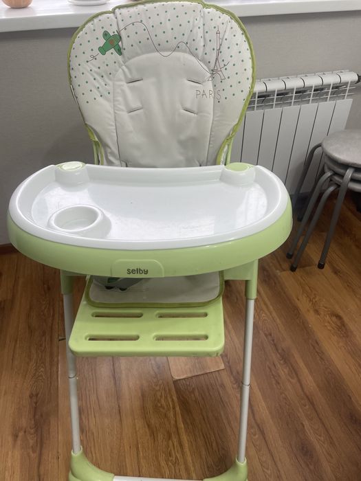 Стульчик для кормления