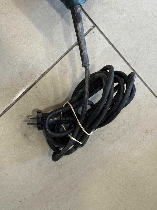 Саблен трион Makita JR3070CT – 1510W