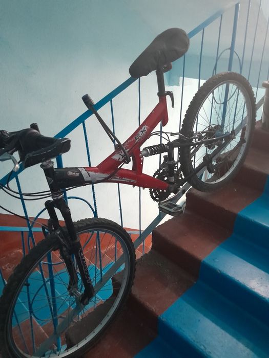 Амортизатор велик