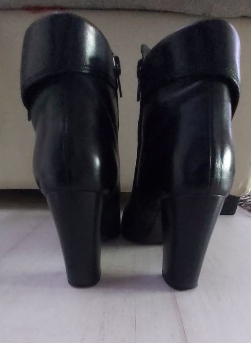 Ghete benvenuti, piele