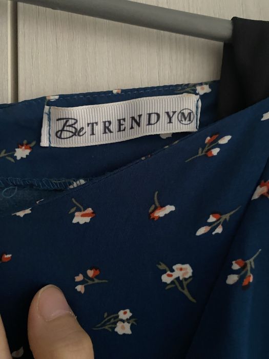 Платье в цветочках