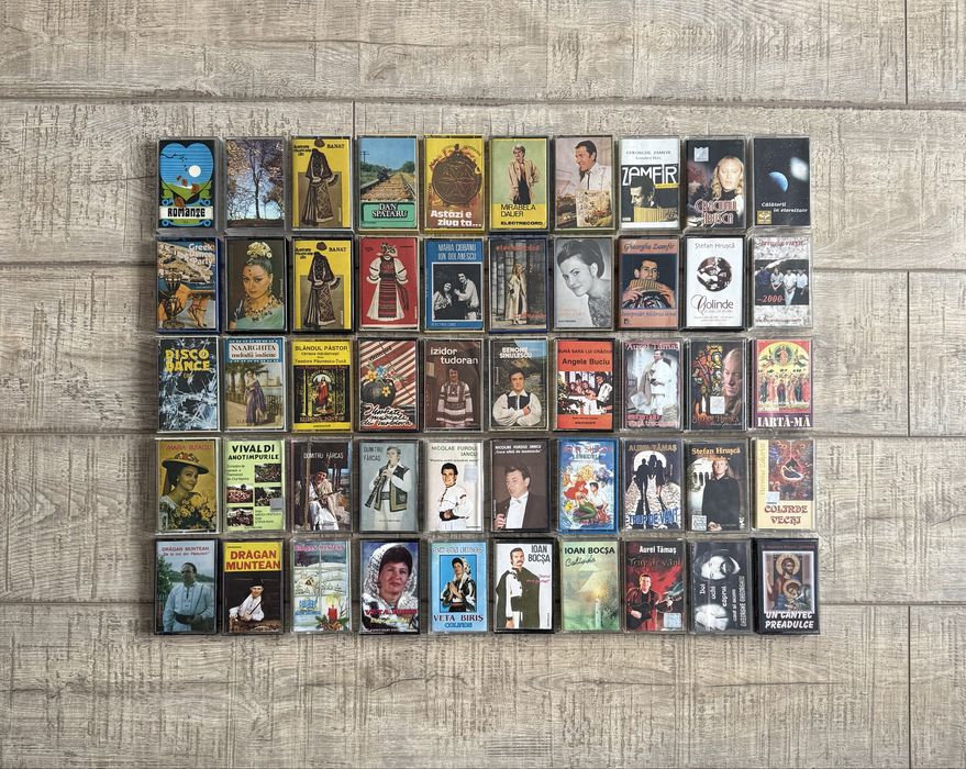 Lot 50 casete audio cu muzica si integistrari romanesti (Electrecord, Vivo, Roton, Alpha Sound, Sonex, Intercont, Cat Music, Europa Records)