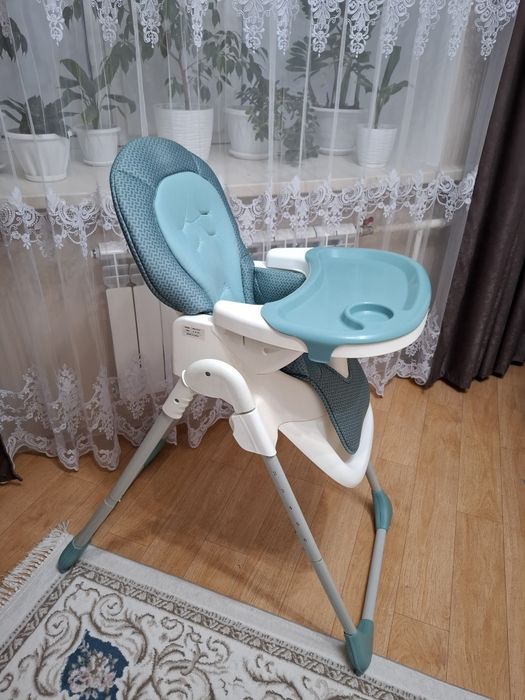 Продам стульчик для кормления