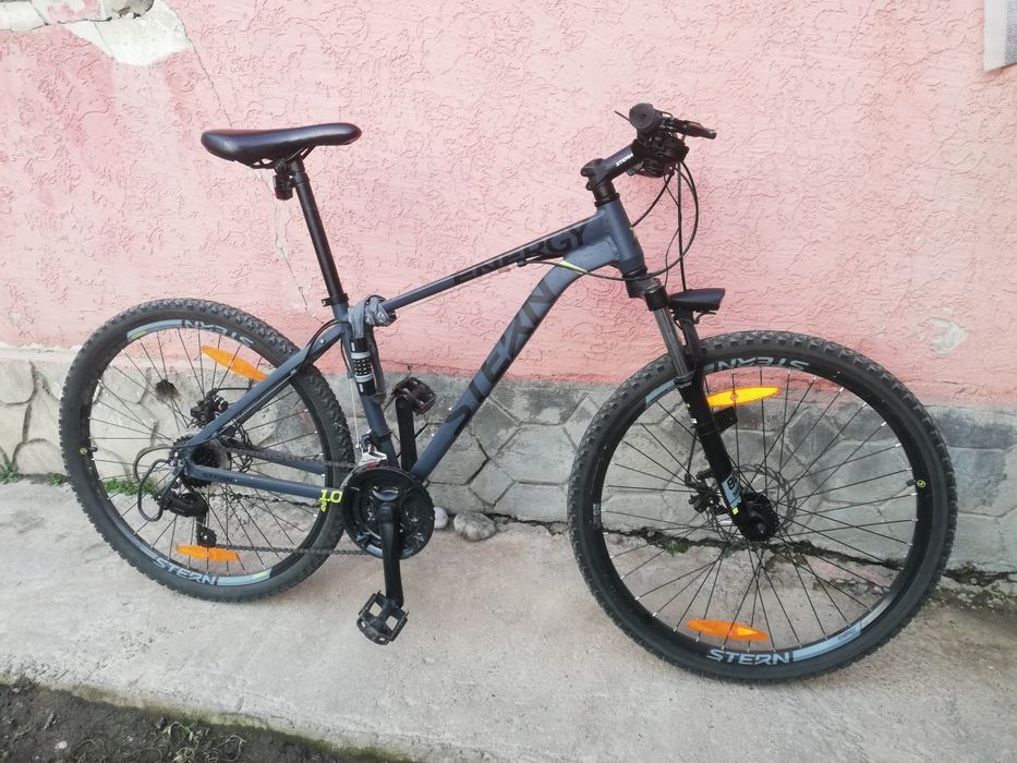 Срочно фирменный новый