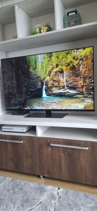 Smart TV Panasonic Viera fx740 rezoluție 4k