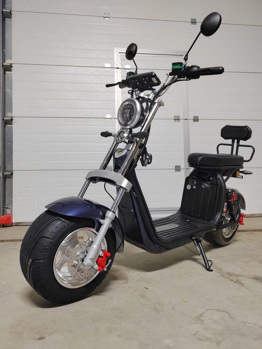 Scuter electric nou Vulcan City