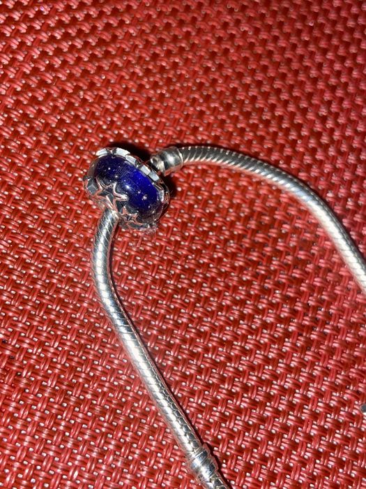 Гривна Пандора с висулка със стопер