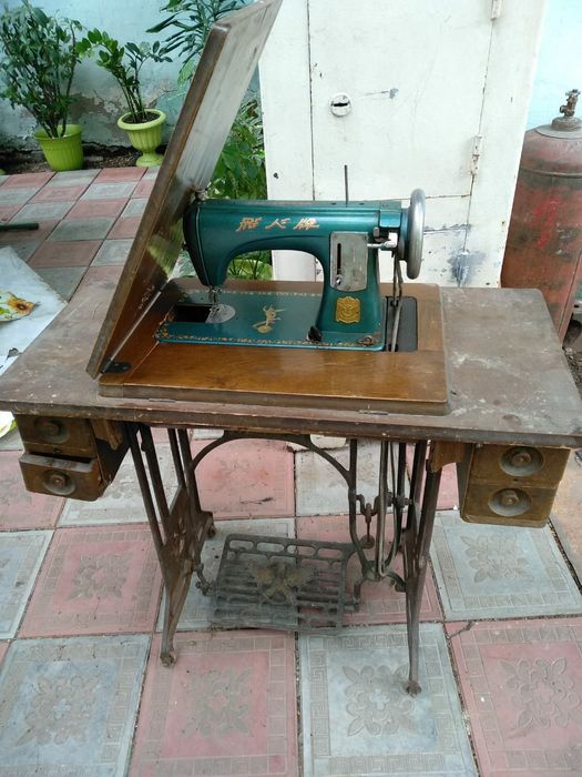 Швейная машинка Бабочка