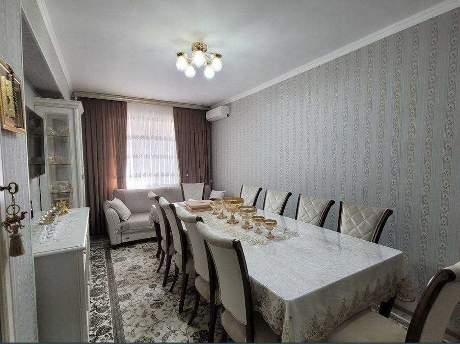 ПРОДАЕТСЯ 3/2/5 Сайрам Буз базар 86м2