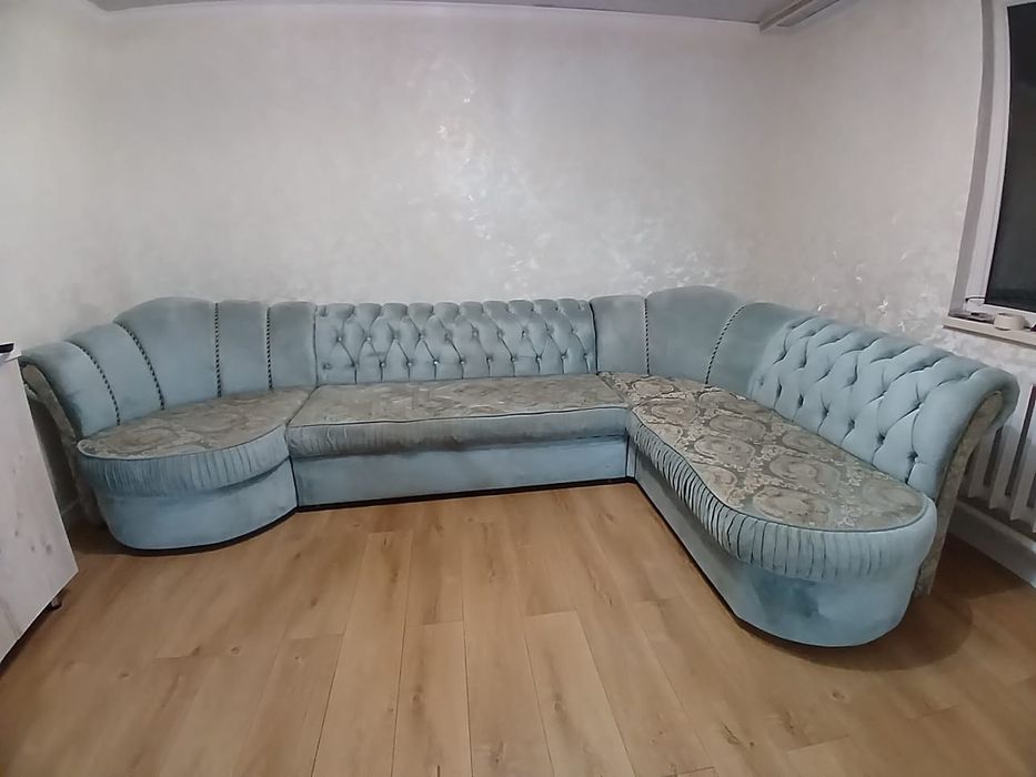 ДИВАН  3.80м  Есик