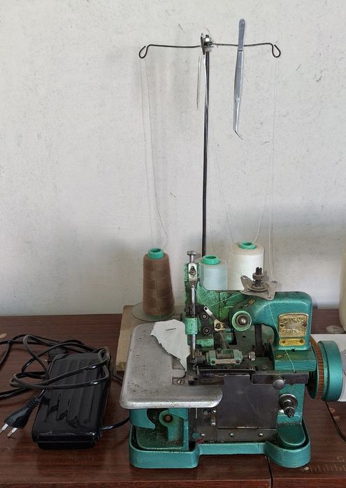 Tikuv mashinasi va Averlok sotiladi. Ikkalasi ham birga sotiladi.