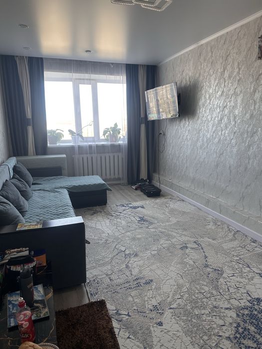 Продам трехкомнатную квартиру