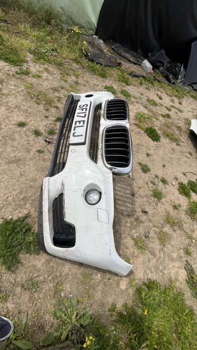 Bara fata completa cum este in poze bmw X5 F15  piese dezmembrari