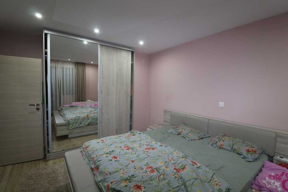 Продава се Тристаен апартамент в Благоевград, Орлова чука - 64 кв.м за 1172 €/кв.м - Снимка #4