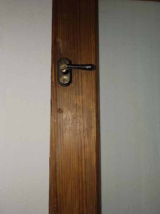 Дверь дерево 2 метра * 60 см