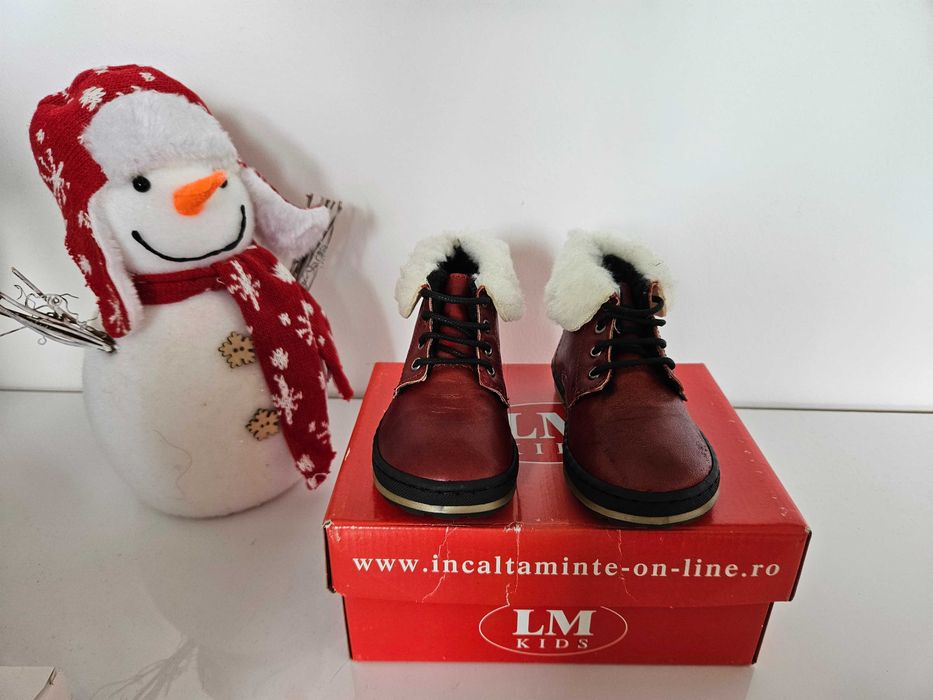 Ghete piele copii noi copii/bebe Marime 21