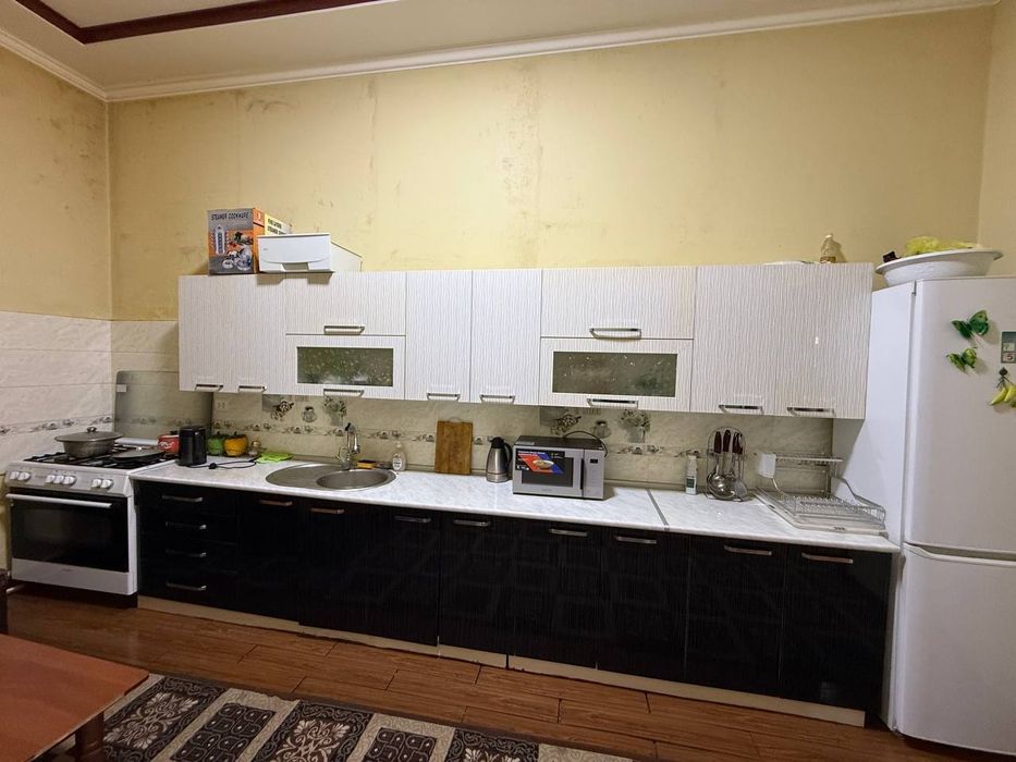 Хайдрабад, Дурмень, Кибрайский район  Продаётся дом  12-соток