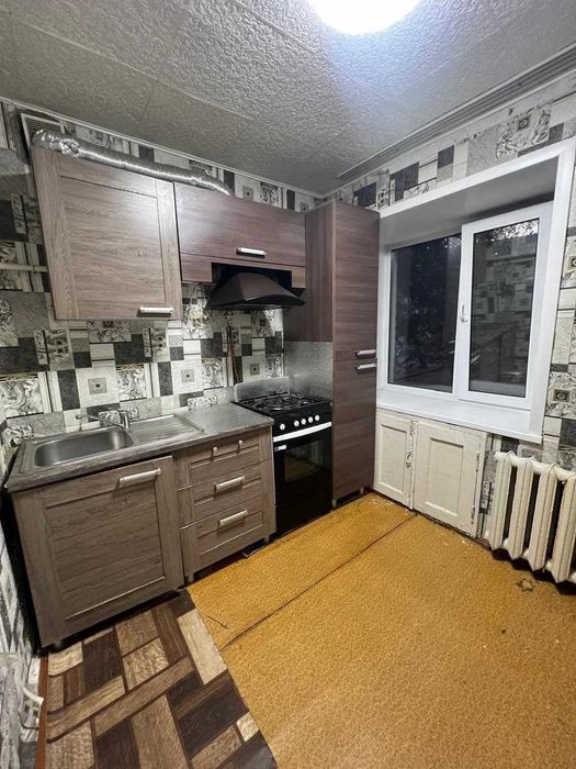 продам 1-комнатную квартиру на КСК