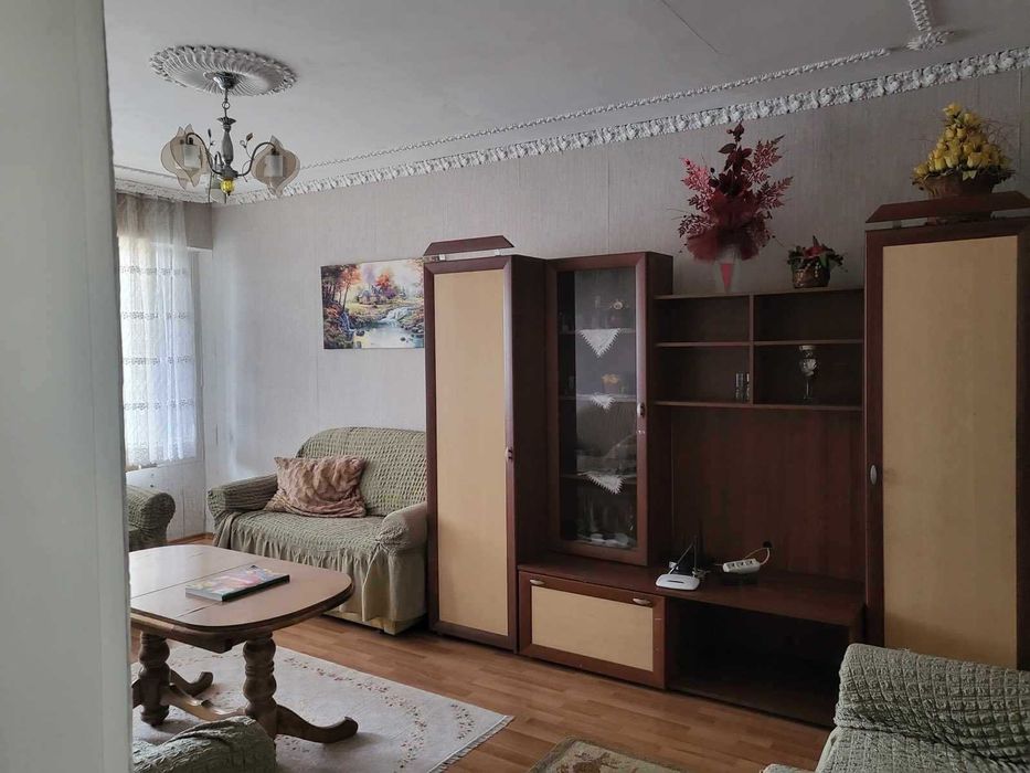 Продава се Тристаен апартамент в Хасково, Възраждане - 82 кв.м за 830 €/кв.м - Снимка #3